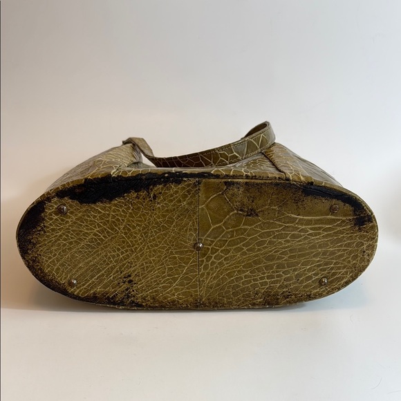 Vintage Biller Green Crocodile-Embossed Shoulder Bag with Gold Hardware - Picture 10 of 12